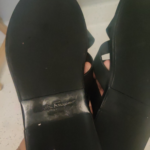 Sandals_&_Flip_Flops